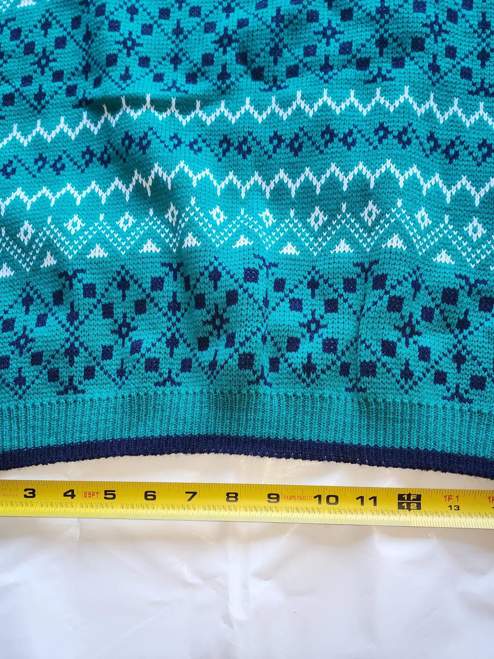 VTG URGENCY Women's Knit Sweater Multi-pattern  Geometric Rows Green Size Xlarge